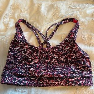 Lululemon sports bra